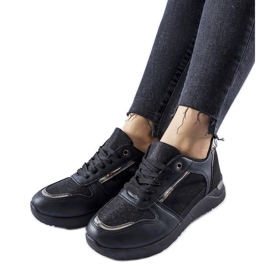 Zapatillas negras con hilo decorativo de Facondo negro