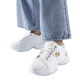 Zapatillas blancas con suela Arpaia masiva. blanco