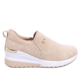 Zapatos cuña Hense Albaricoque beige