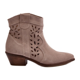 Zazoo 2870 Botas Tacón Bajo Caladas Ante, Beige