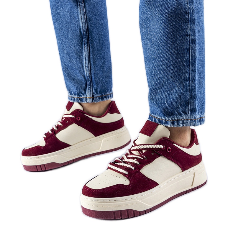 Zapatillas burdeos con plataforma Crim. rojo