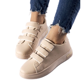 Zapatillas beige con cierre de velcro de Paré
