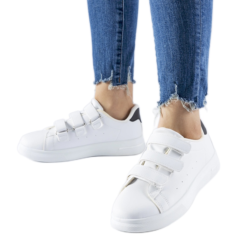 Zapatillas blancas con cierre de velcro de Paré blanco