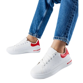 Zapatillas Leland blancas y rojas. blanco