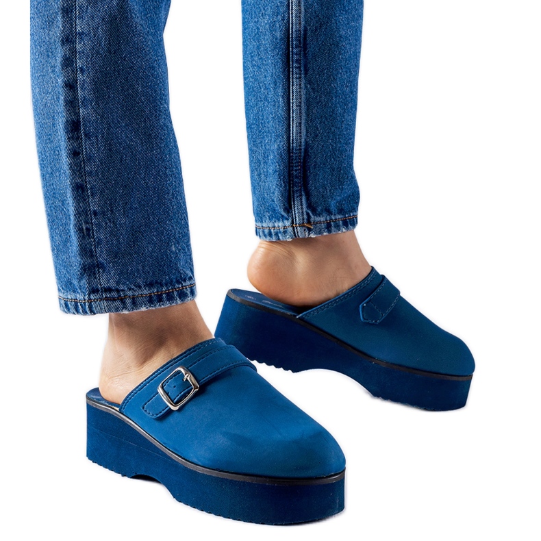 Zueco azul marino con plataforma Lang