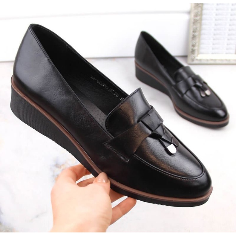 Vinceza W JAN263A Zapatos cuña negro