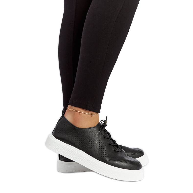 Zapatillas Laytonville negras perforadas negro