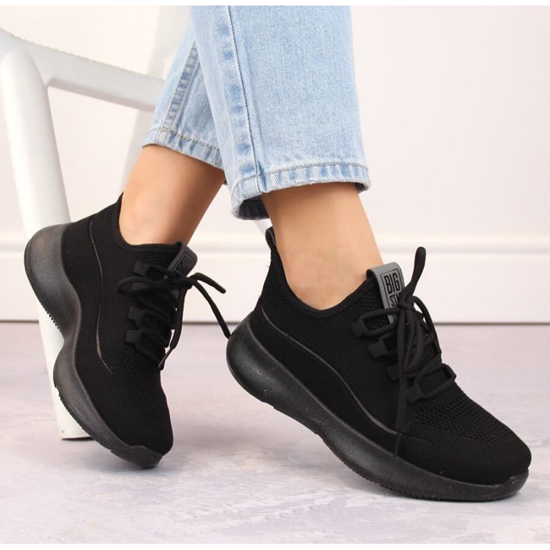 Zapatillas deportivas caladas Big Star W INT1961B negro