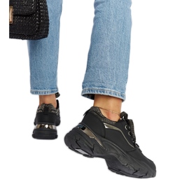 Zapatillas negras masivas con pedrería Euclid. negro
