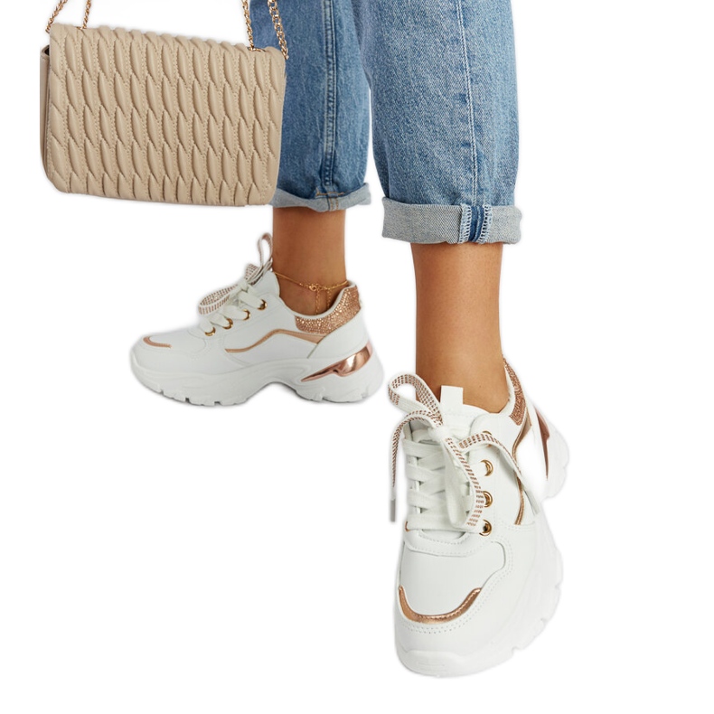 Zapatillas blancas enormes con pedrería Euclid. blanco