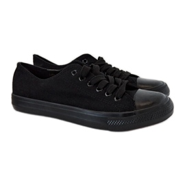 Zapatillas Roope de hombre negras. negro