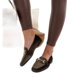 Mocasines de terciopelo verde con pedrería by Fabrizia