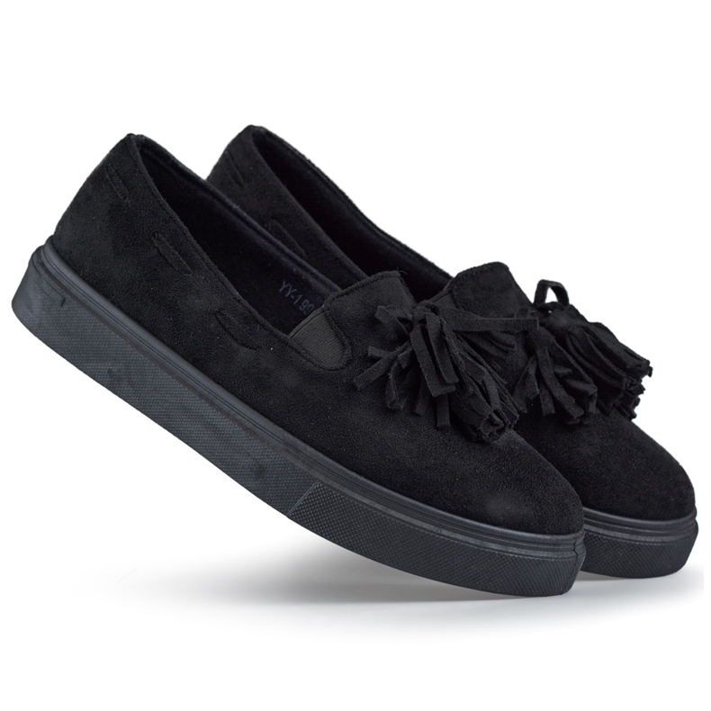 Zapatos de mujer negros con flecos, mocasines negros con flecos.