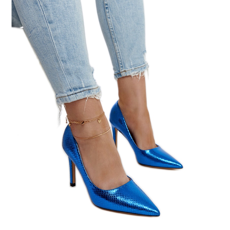 Stilettos vinos charol azul