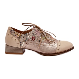 Zapatos De Mujer De Piel Con Parte Superior Decorada Maciejka 06408-04 Beige
