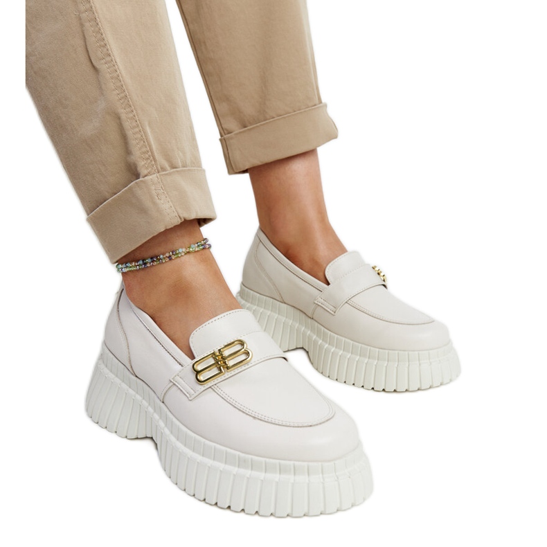 Zapatos de piel beige claro, mocasines Karino