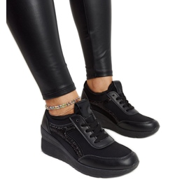 Deportivas cuña Hermina negras negro