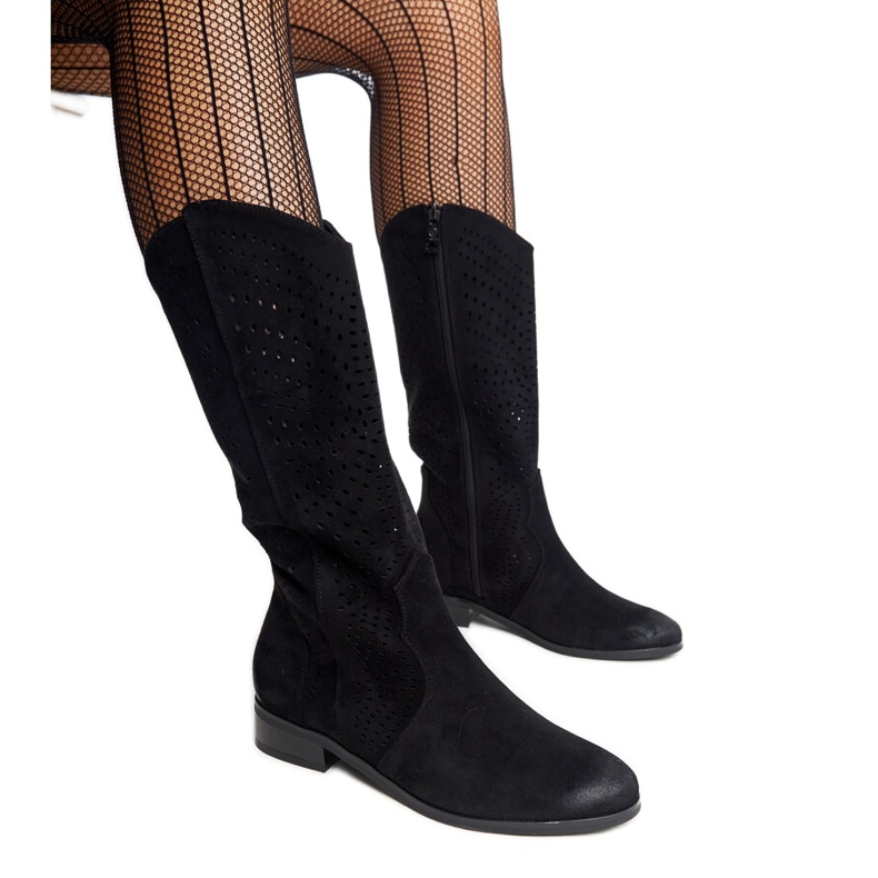 Botas negras de piel calada de Vinceza negro