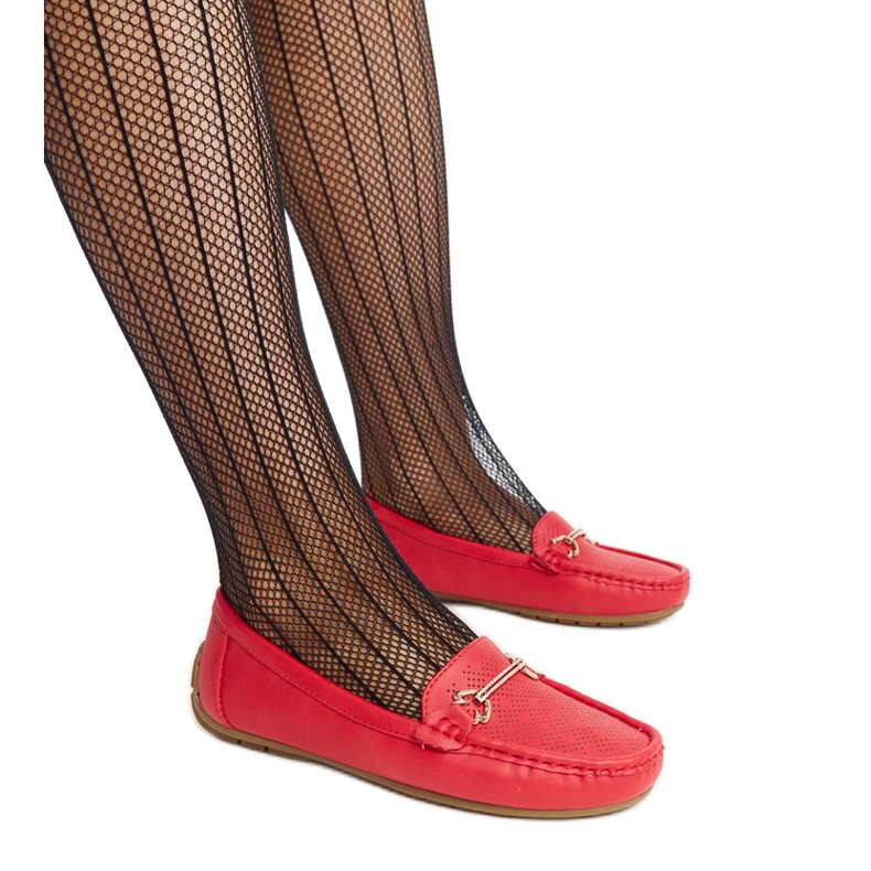 Mocasines rojos con hebilla decorativa de Adila Mocasines rojos con hebilla decorativa de Adila
