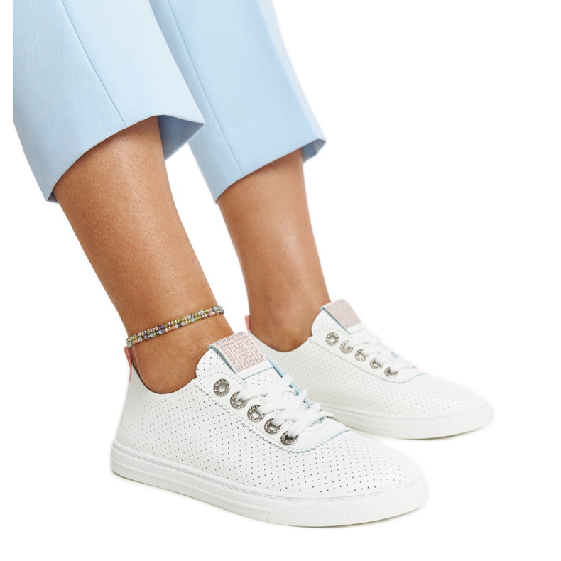 Zapatillas blancas de ecopiel de Anbarin blanco Zapatillas blancas de ecopiel de Anbarin blanco