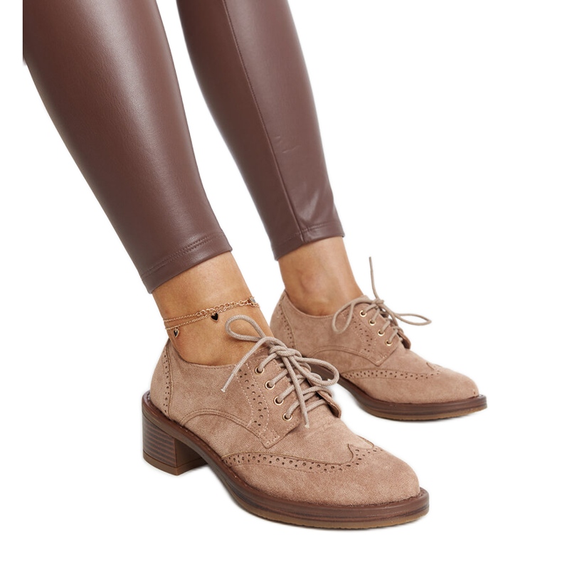 Zapatos de tacón de ante marrón de Tigard