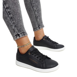 Zapatillas negras de ecopiel de Furat negro