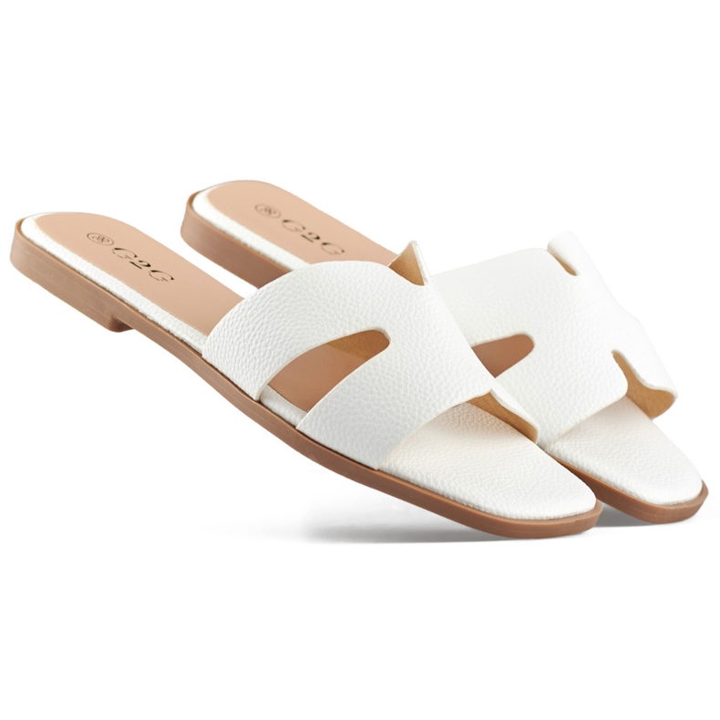 Chanclas de mujer casual clásicas blancas. blanco