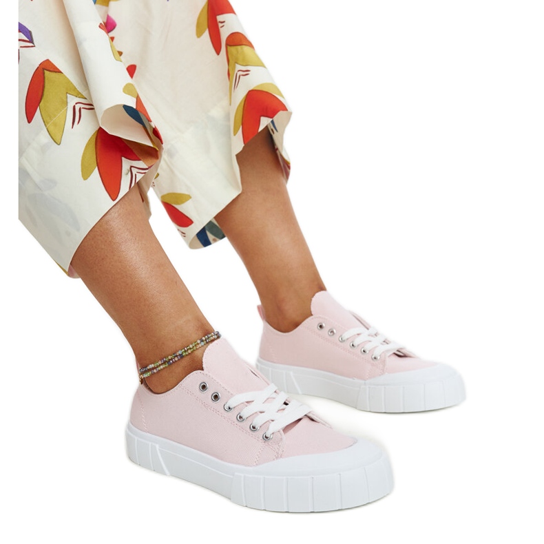 Zapatillas de tela rosa de Eduard rosado