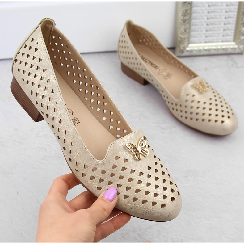 M. DASZYŃSKI Zapatos de mujer calados con tacón bajo, dorado M.Daszyński beige M. DASZYŃSKI Zapatos de mujer calados con tacón bajo, dorado M.Daszyński beige