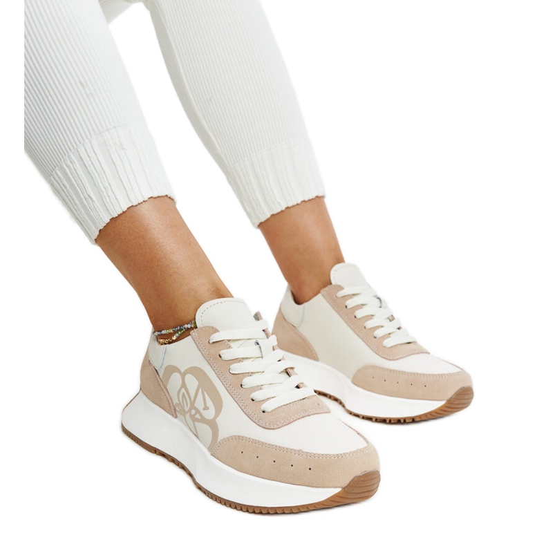 Deportivas mujer piel beige