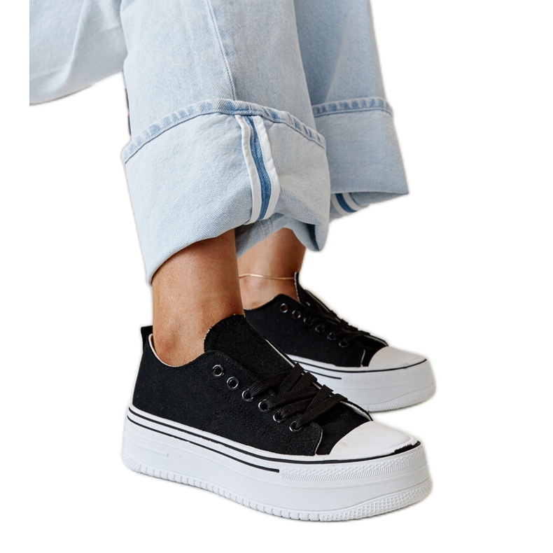 Zapatillas negras con suela gruesa Bahira. negro Zapatillas negras con suela gruesa Bahira. negro