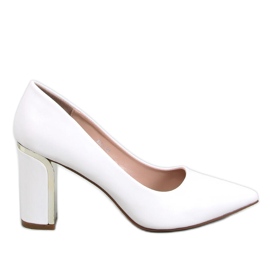 Laurents Zapatos de tacón de aguja blancos