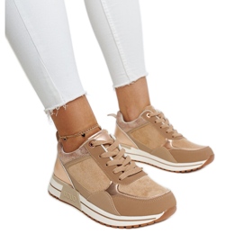 Zapatillas marrones con plataforma Kerttu. marrón