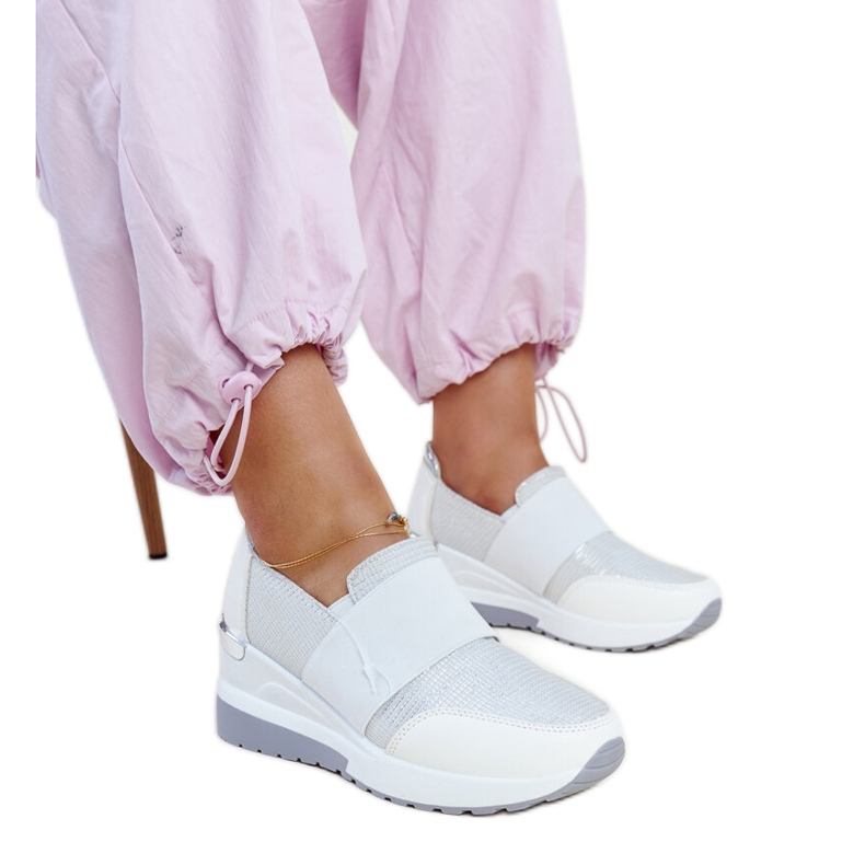 Zapatillas cuña Kallay blancas blanco
