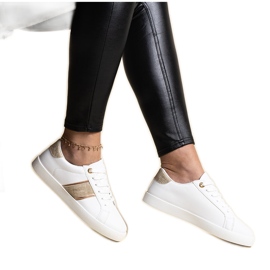 Zapatillas blancas y doradas con raya decorativa Grada blanco Zapatillas blancas y doradas con raya decorativa Grada blanco