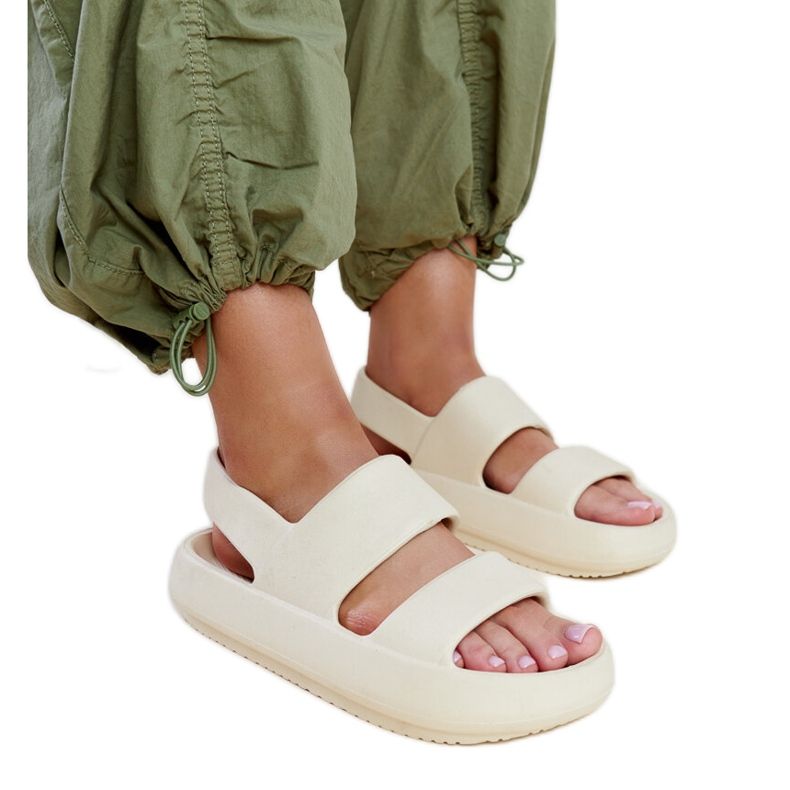 Sandalias Attiana beige Sandalias Attiana beige