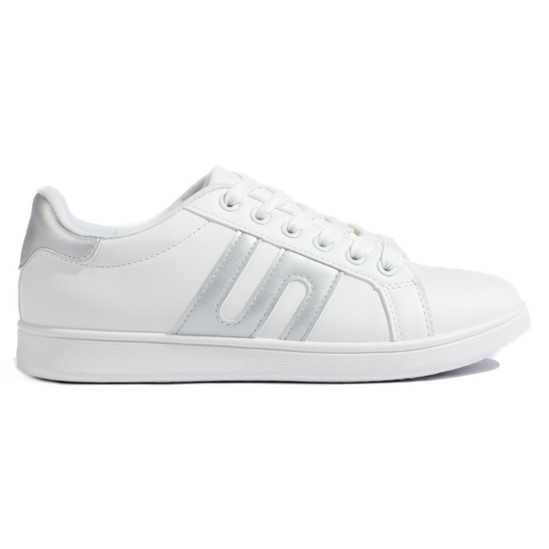 Zapatillas de mujer blancas y plateadas. blanco