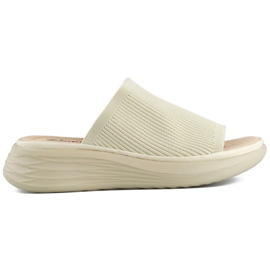 Chanclas de mujer suaves beige con plataforma y parte superior de calcetín