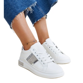 Deportivas Giulia blancas y plateadas con circonitas blanco