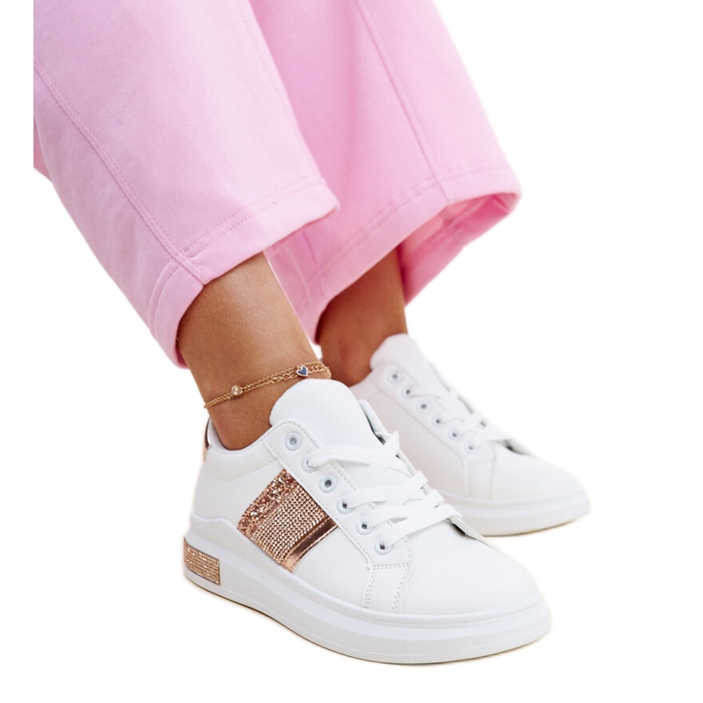 Deportivas Giulia blancas y rosas con pedrería blanco