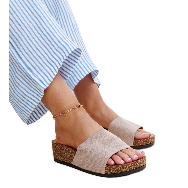 Mules beige oscuro con cuña Naifene de corcho Mules beige oscuro con cuña Naifene de corcho