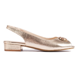 Sandalias planas elegantes doradas dorado