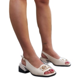Sandalias bloque charol con plantilla de piel Nathi beige