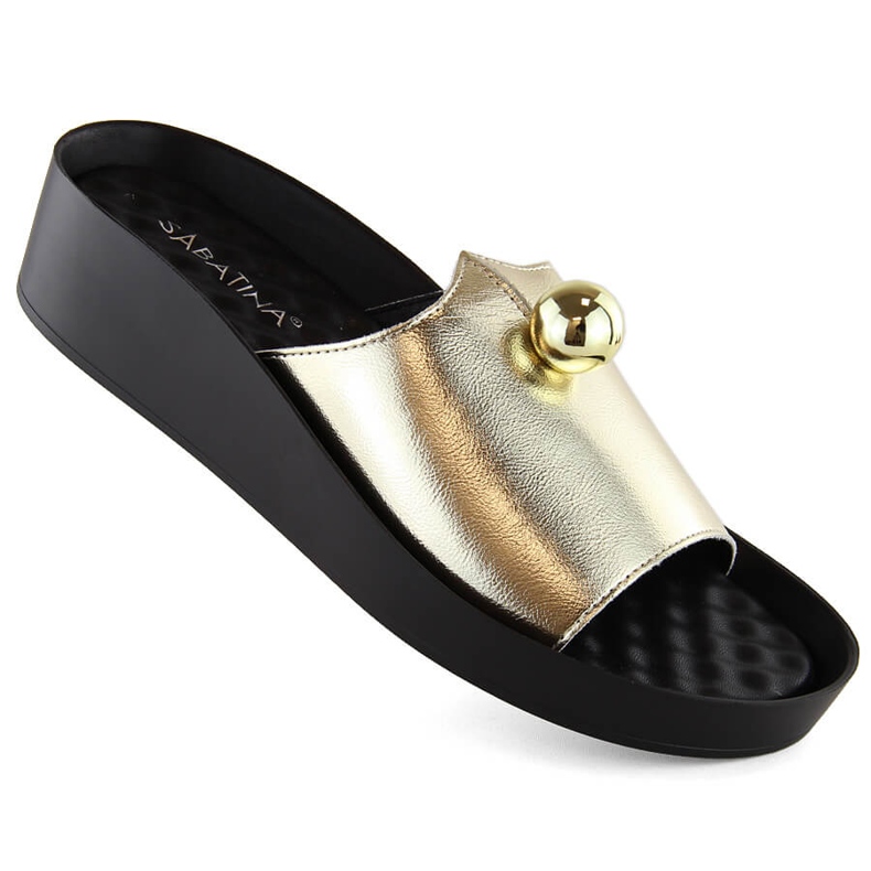 Chanclas de mujer doradas metalizadas Sabatina 2318-1 dorado Chanclas de mujer doradas metalizadas Sabatina 2318-1 dorado