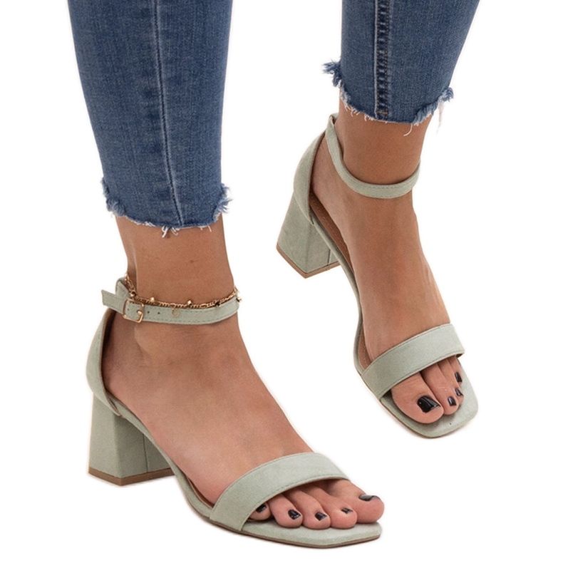 Sandalias tacón Issa verde claro Sandalias tacón Issa verde claro