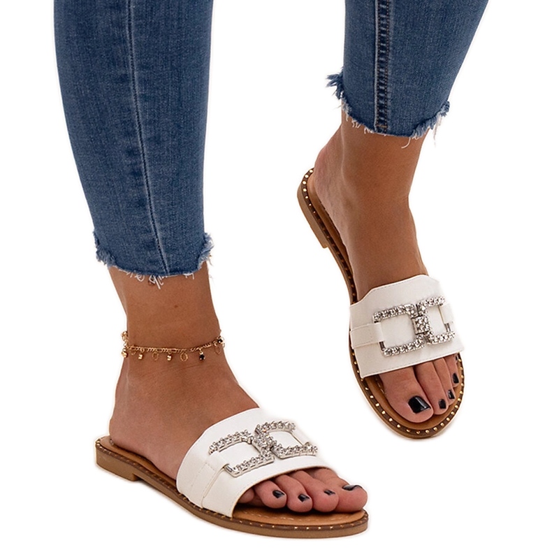 Chanclas blancas con hebilla decorativa de Rochaela blanco