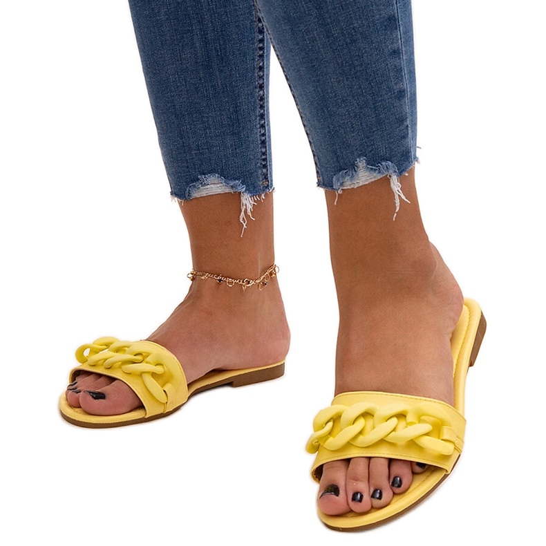 Chanclas amarillas con cadena mate de Aliyan amarillo Chanclas amarillas con cadena mate de Aliyan amarillo