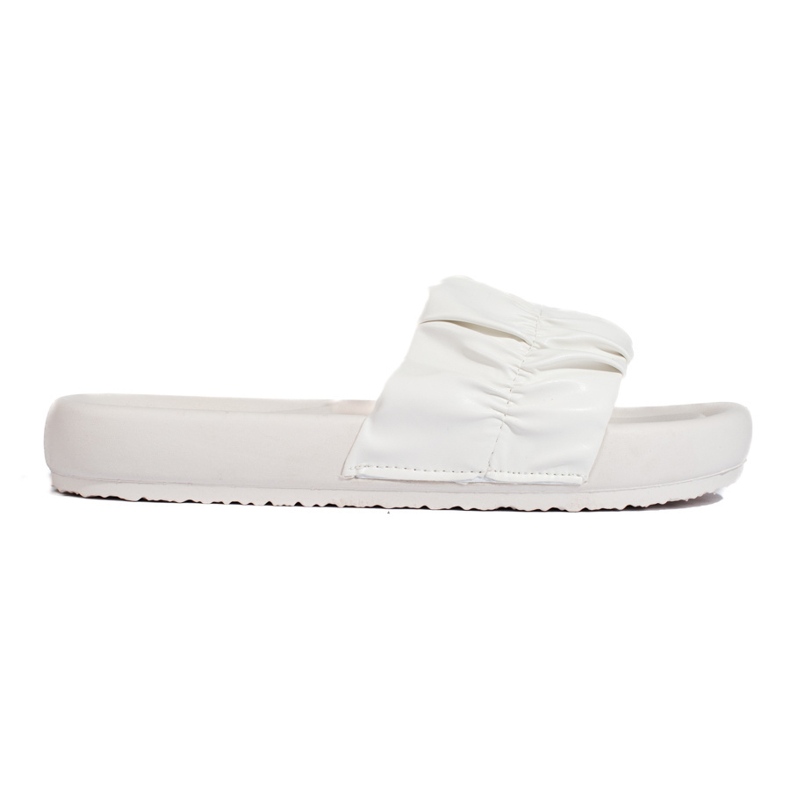 Chanclas de mujer blancas. blanco