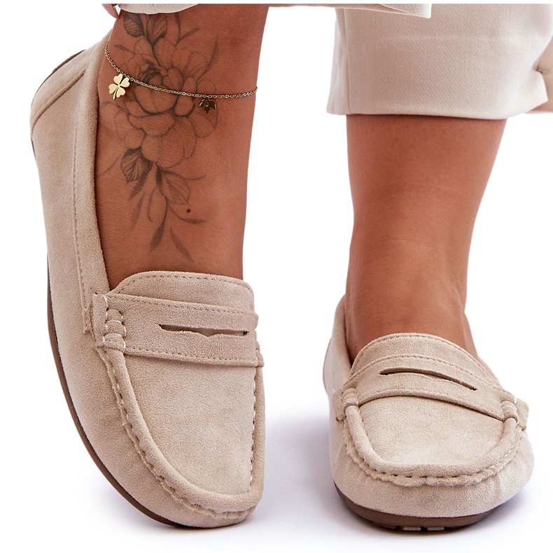 Mocasines beige de gamuza para mujeres