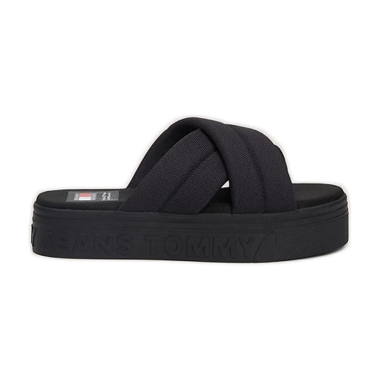 Sandalia con plataforma plana y letras de Tommy Hilfiger EN0EN02465BDS negro